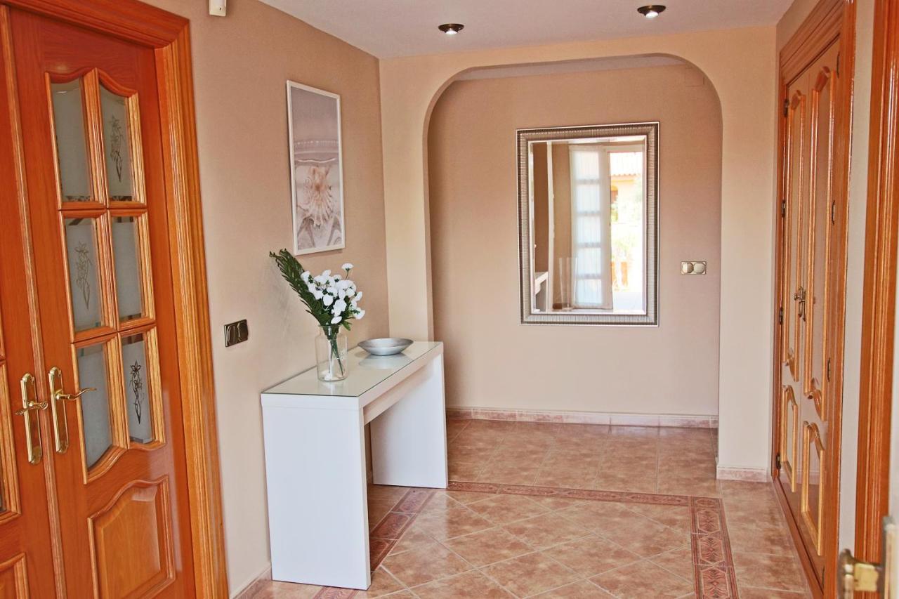 Tess Villa Smile Алаурін-де-ла-Торре Екстер'єр фото