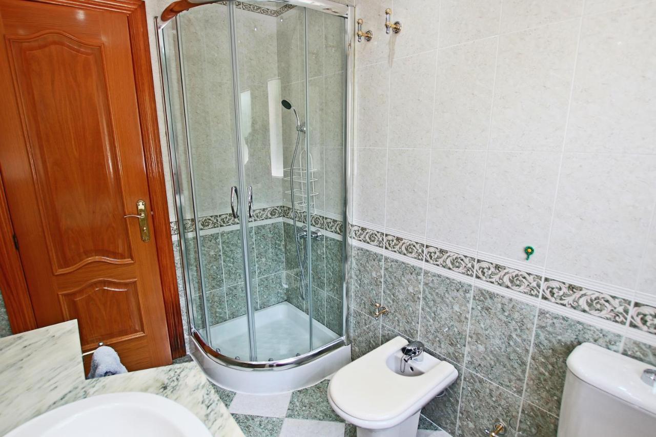 Tess Villa Smile Алаурін-де-ла-Торре Екстер'єр фото